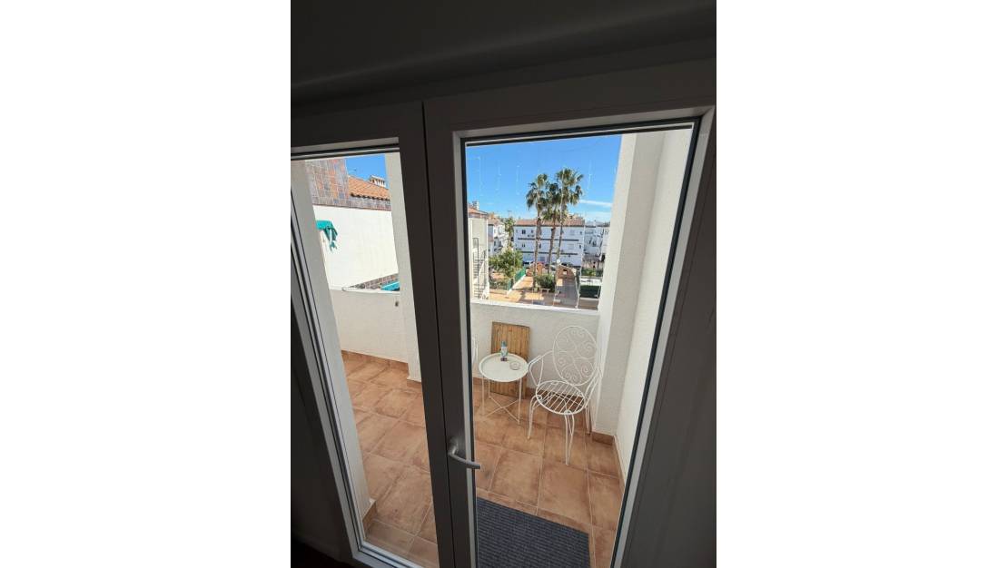 Sale - Apartment - Orihuela - Punta Prima