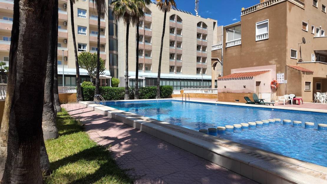 Sale - Apartment - Orihuela - Punta Prima