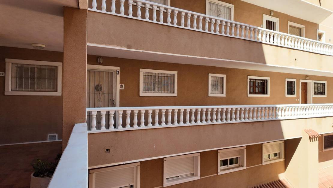Sale - Apartment - Orihuela - Punta Prima