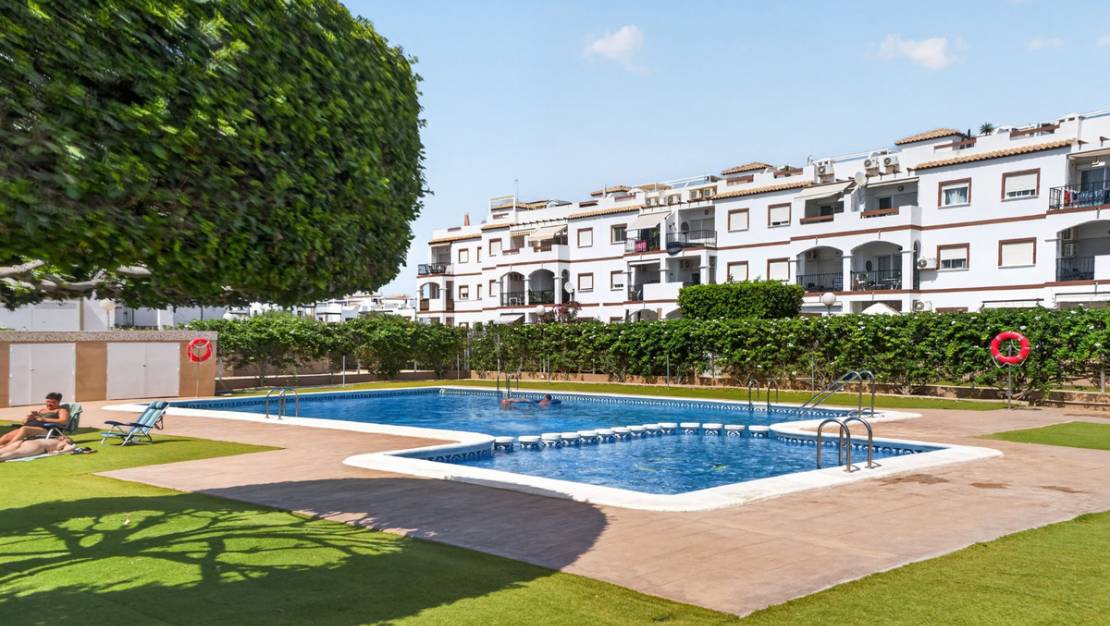 Sale - Apartment - Orihuela - Punta Prima