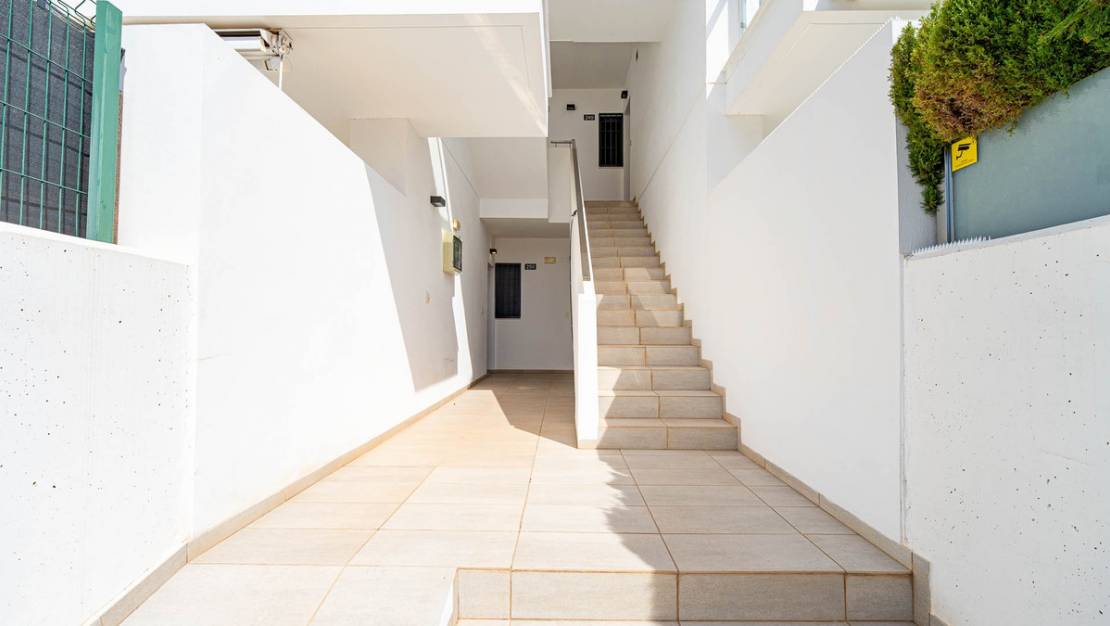 Sale - Apartment - Orihuela - Punta Prima