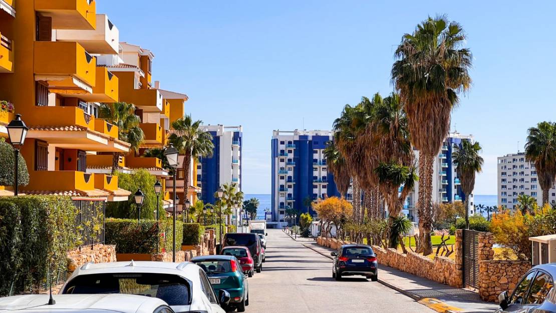 Sale - Apartment - Orihuela - Punta Prima