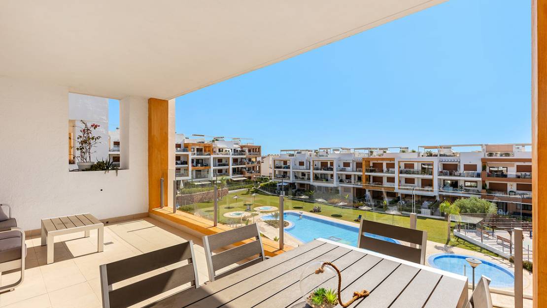 Sale - Apartment - Orihuela - Villamartin