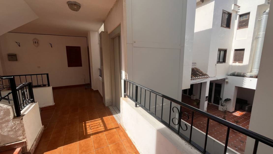 Sale - Apartment - Orihuela - Villamartin