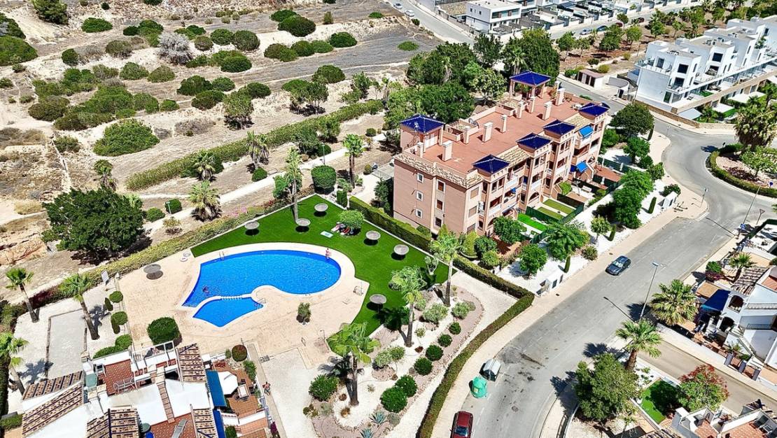 Sale - Apartment - Orihuela - Villamartin
