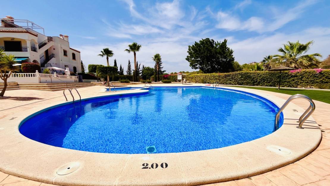 Sale - Apartment - Orihuela - Villamartin