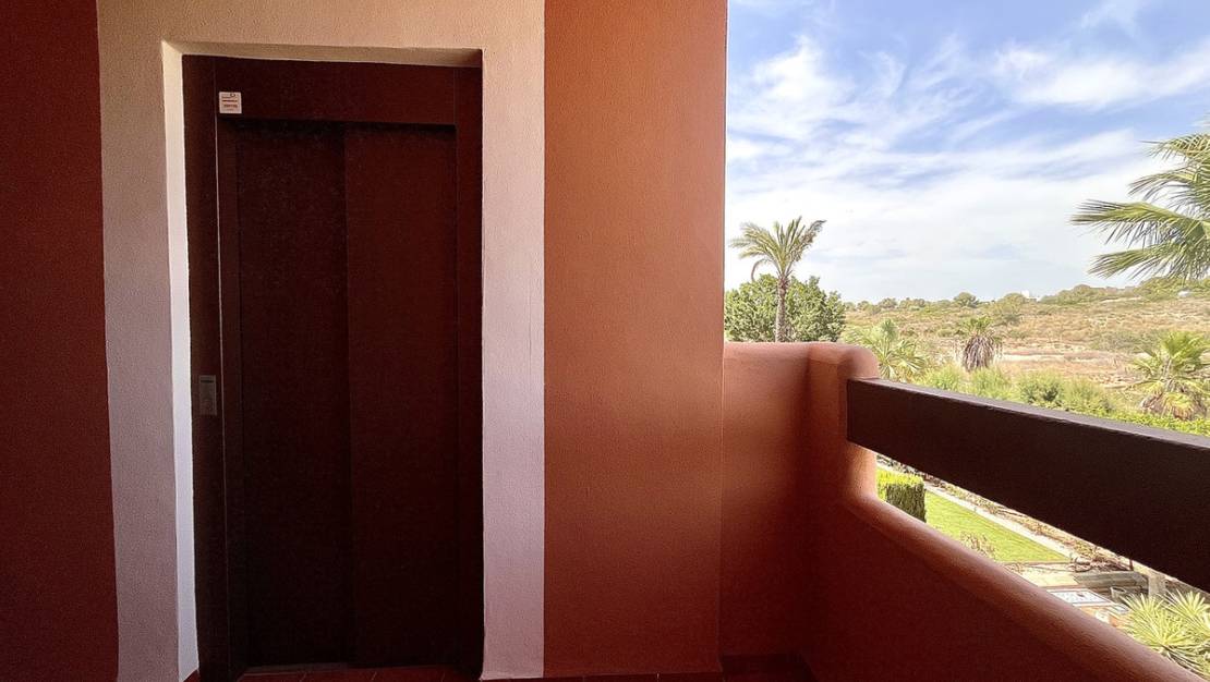 Sale - Apartment - Orihuela - Villamartin