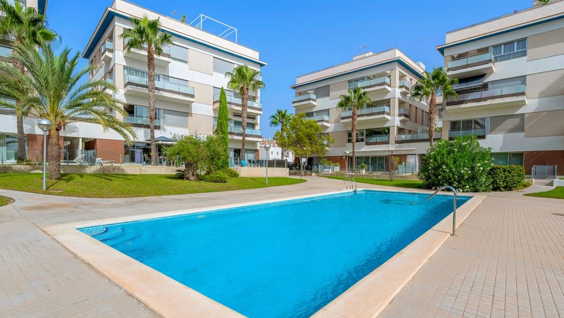 Sale - Apartment - Orihuela - Villamartin