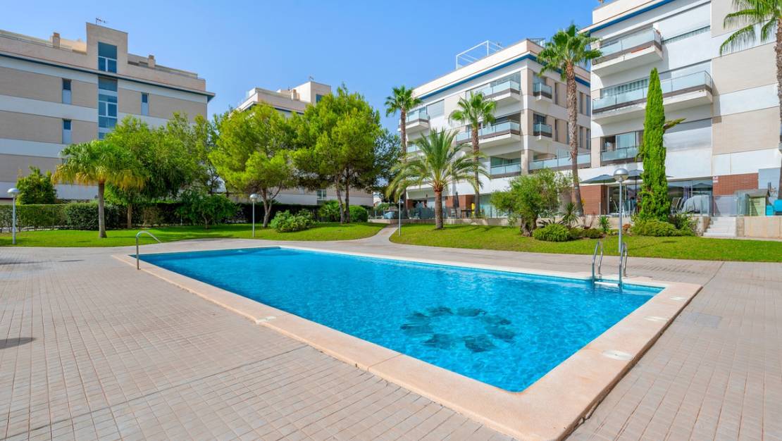 Sale - Apartment - Orihuela - Villamartin