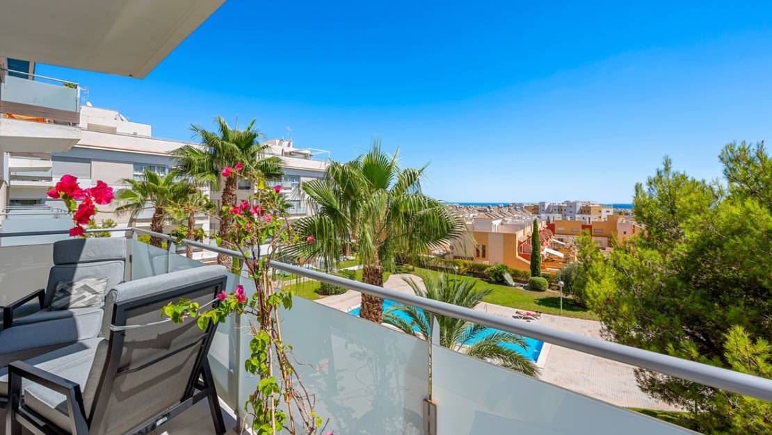 Sale - Apartment - Orihuela - Villamartin