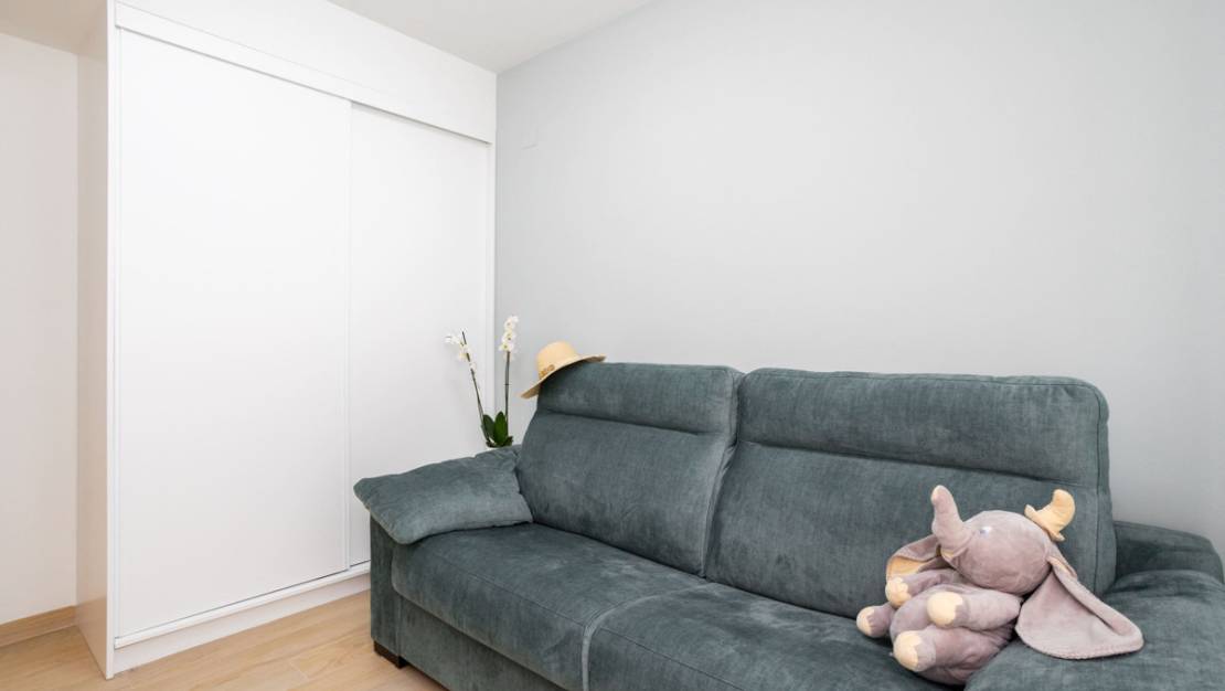 Sale - Apartment - Orihuela - Villamartin