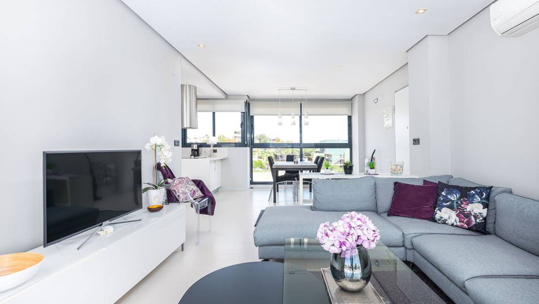 Sale - Apartment - Orihuela - Villamartin