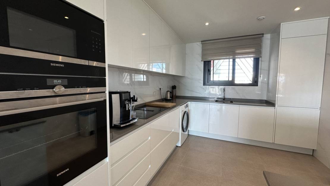 Sale - Apartment - Orihuela - Villamartin