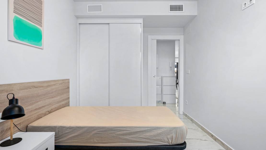 Sale - Apartment - Orihuela - Villamartin