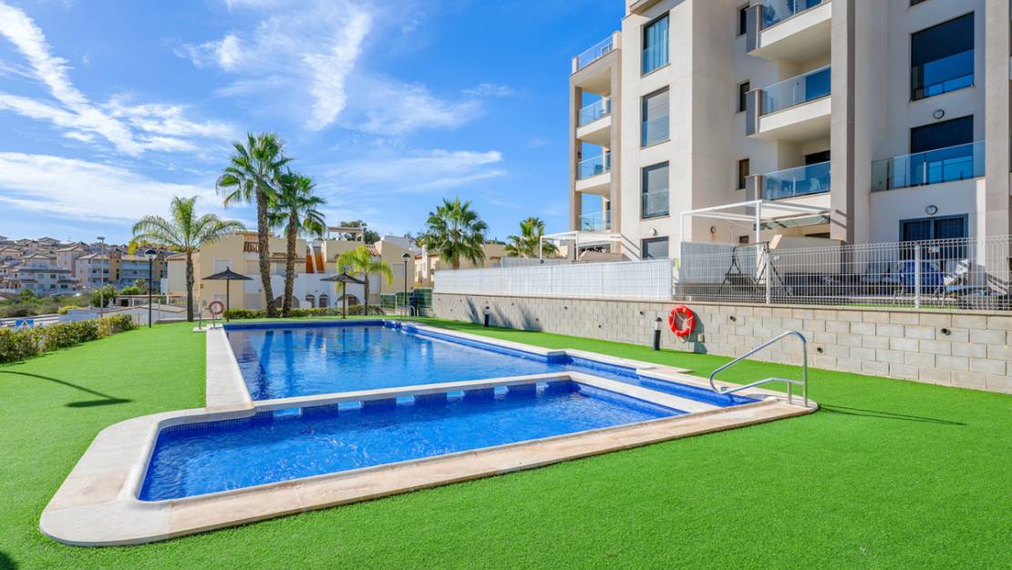 Sale - Apartment - Orihuela - Villamartin