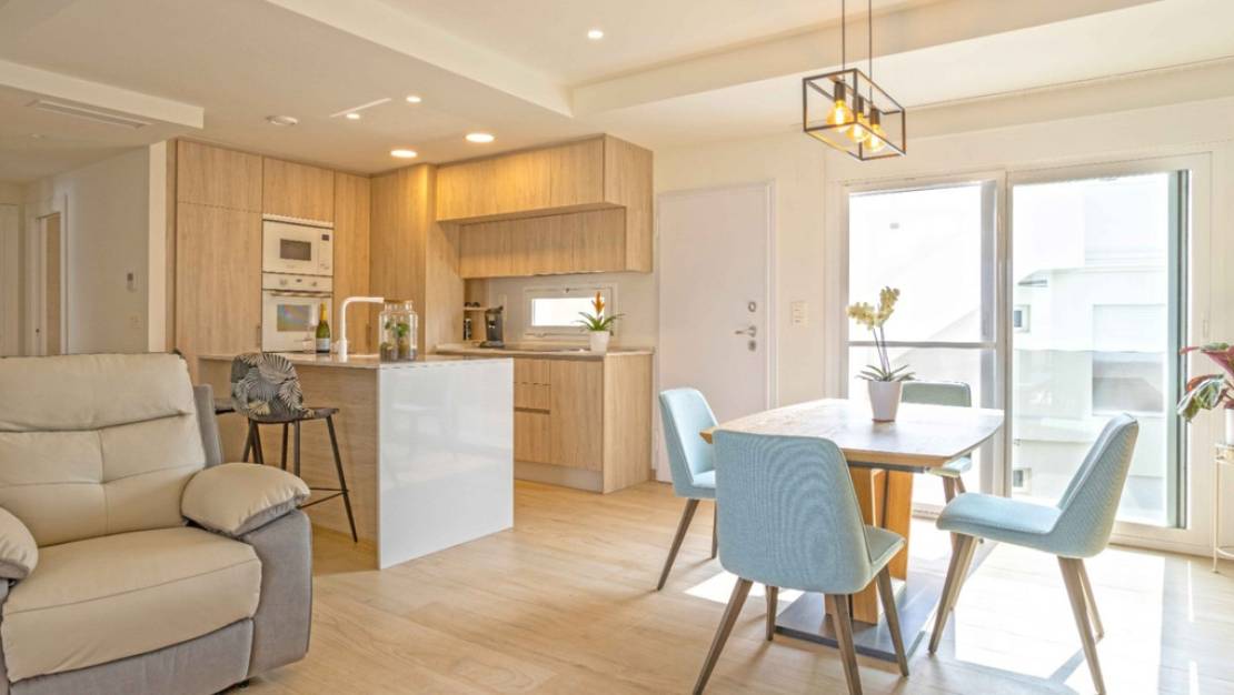 Sale - Apartment - Orihuela - Villamartin