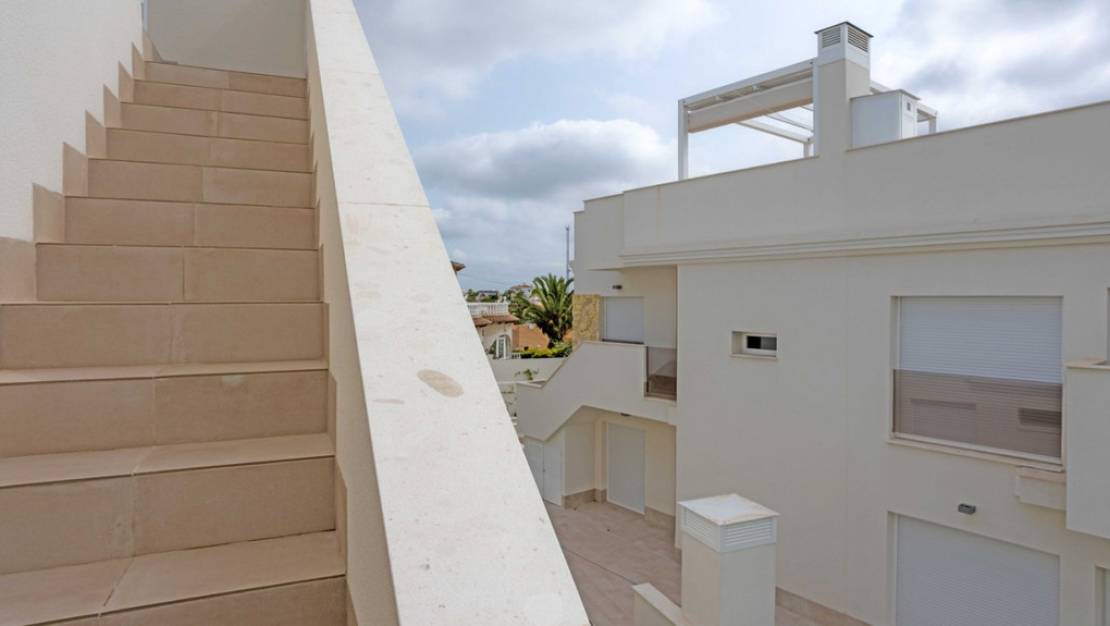 Sale - Apartment - Orihuela - Villamartin