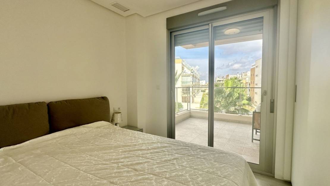 Sale - Apartment - Orihuela - Villamartin
