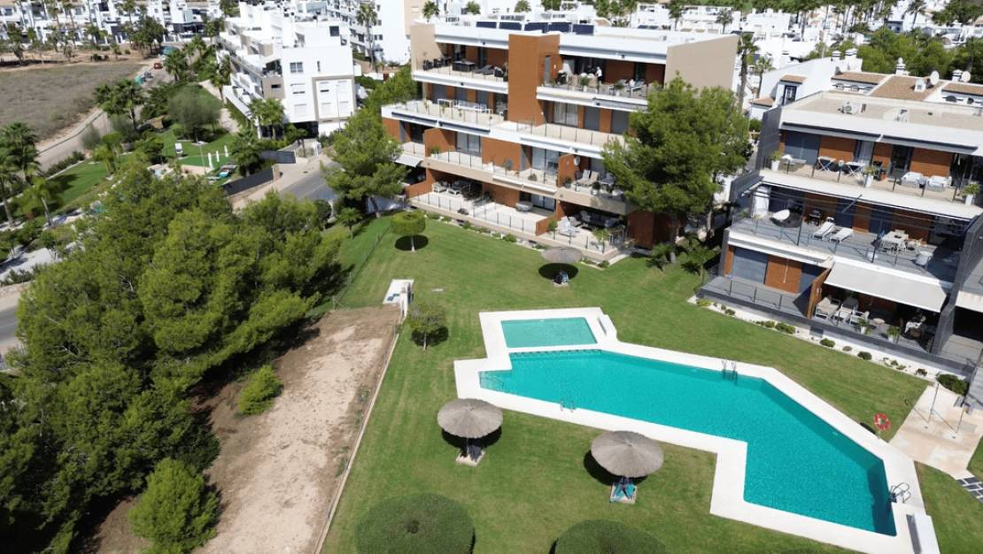 Sale - Apartment - Orihuela - Villamartin