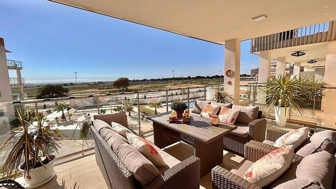 Sale - Apartment - Orihuela - Villamartin