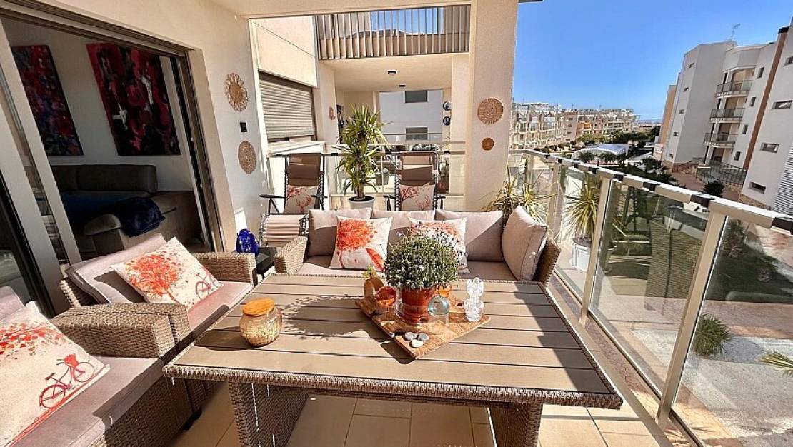 Sale - Apartment - Orihuela - Villamartin