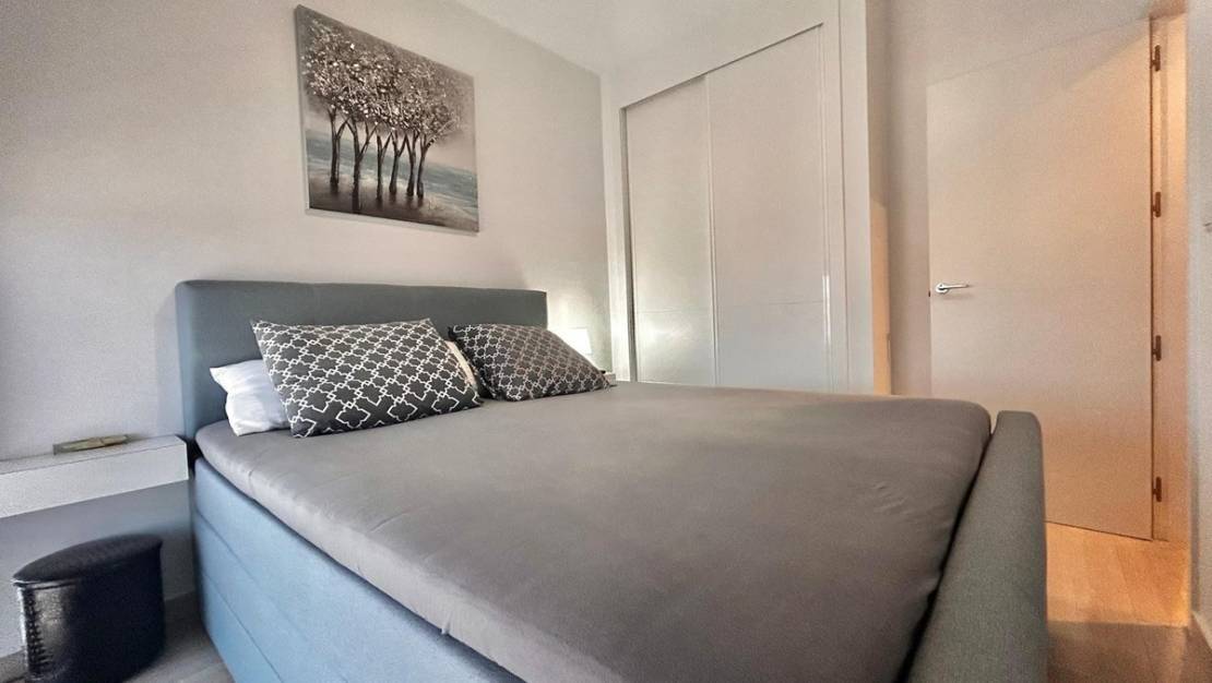 Sale - Apartment - Orihuela - Villamartin