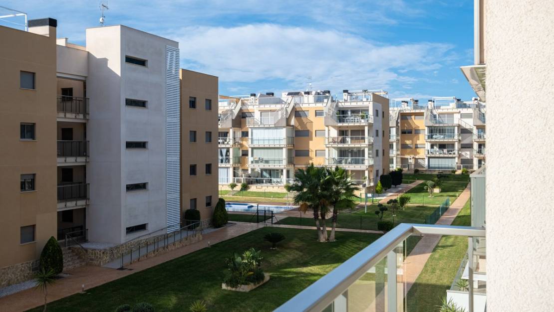 Sale - Apartment - Orihuela - Villamartin