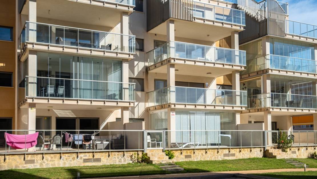 Sale - Apartment - Orihuela - Villamartin