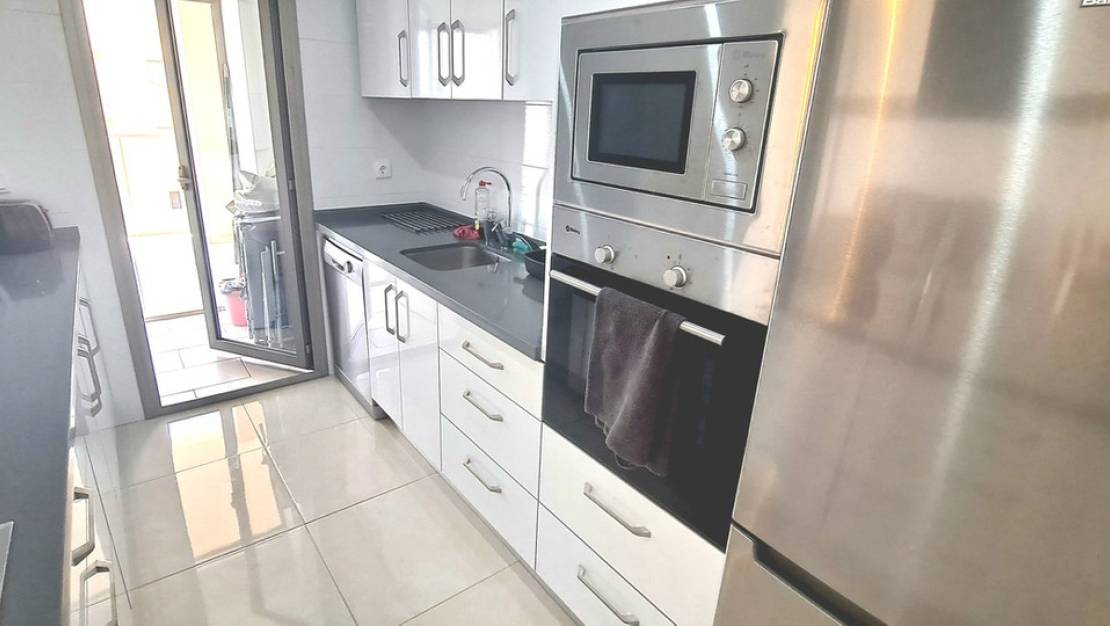 Sale - Apartment - Orihuela - Villamartin