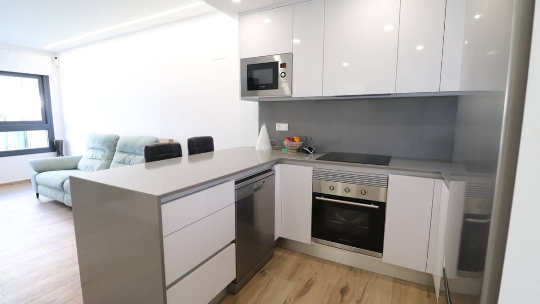 Sale - Apartment - Orihuela - Villamartin