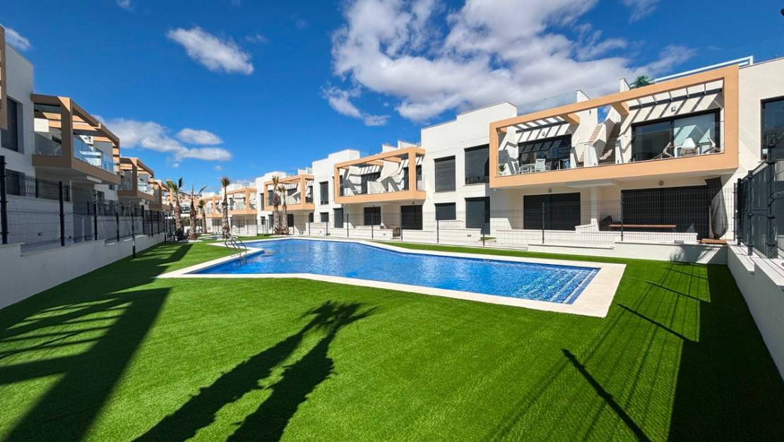 Sale - Apartment - Orihuela - Villamartin