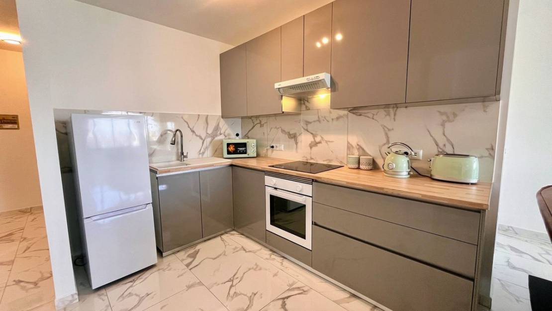 Sale - Apartment - Orihuela - Villamartin