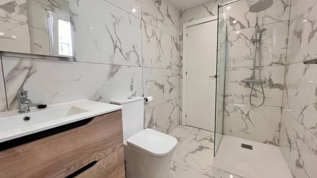 Sale - Apartment - Orihuela - Villamartin