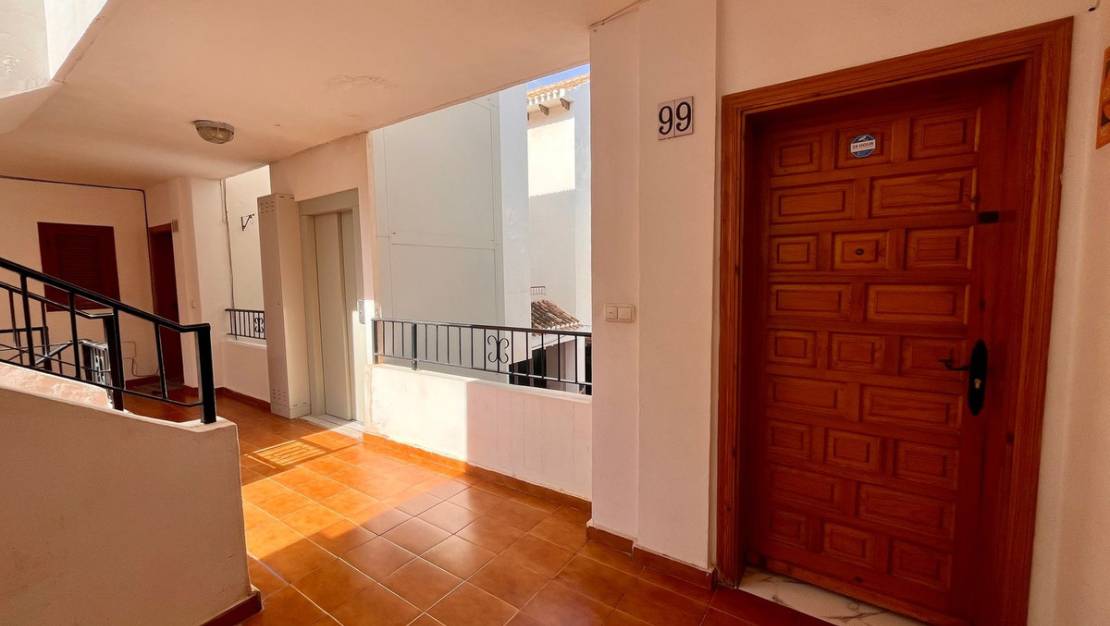 Sale - Apartment - Orihuela - Villamartin