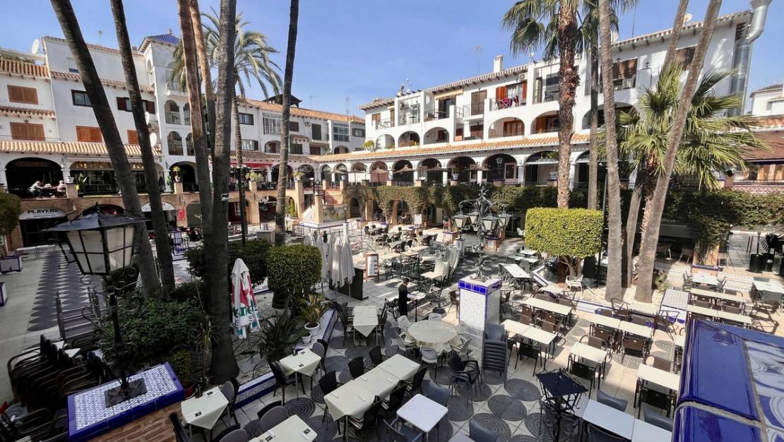 Sale - Apartment - Orihuela - Villamartin