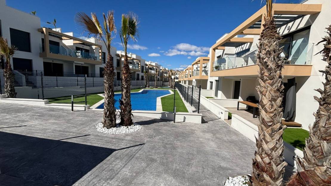 Sale - Apartment - Orihuela - Villamartin