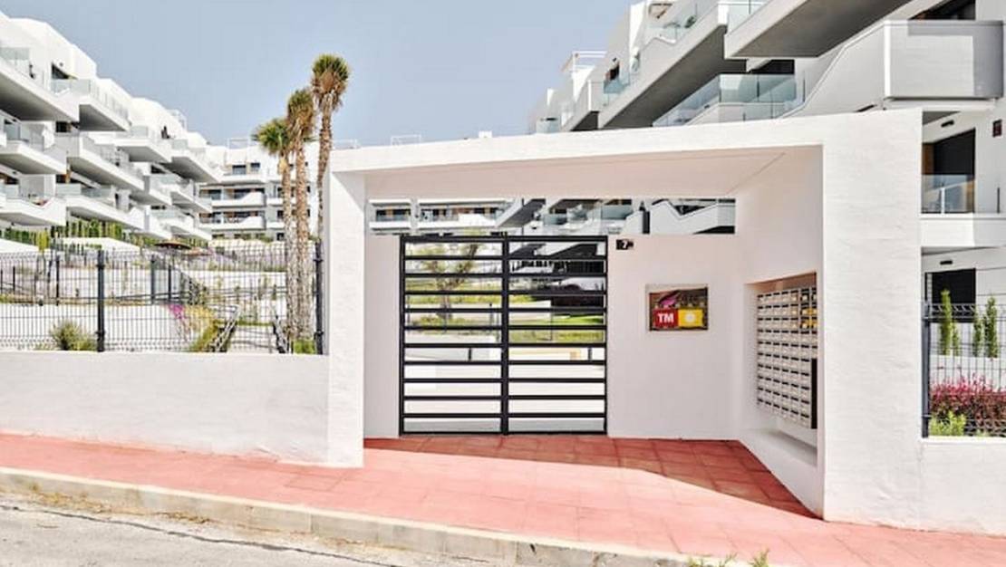 Sale - Apartment - Orihuela - Villamartin