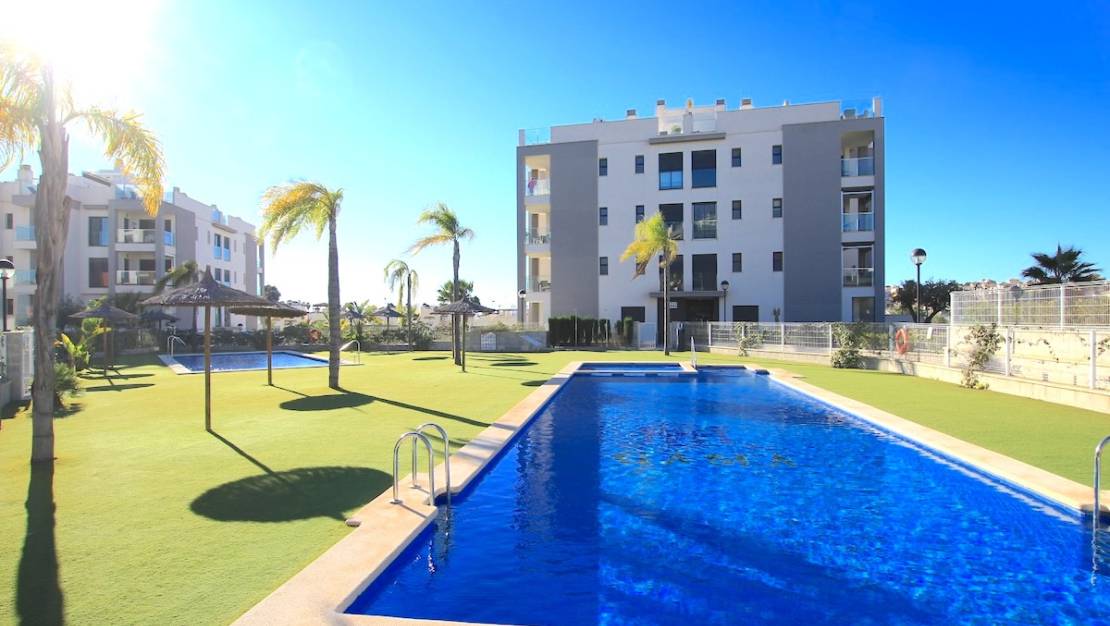Sale - Apartment - Orihuela - Villamartin