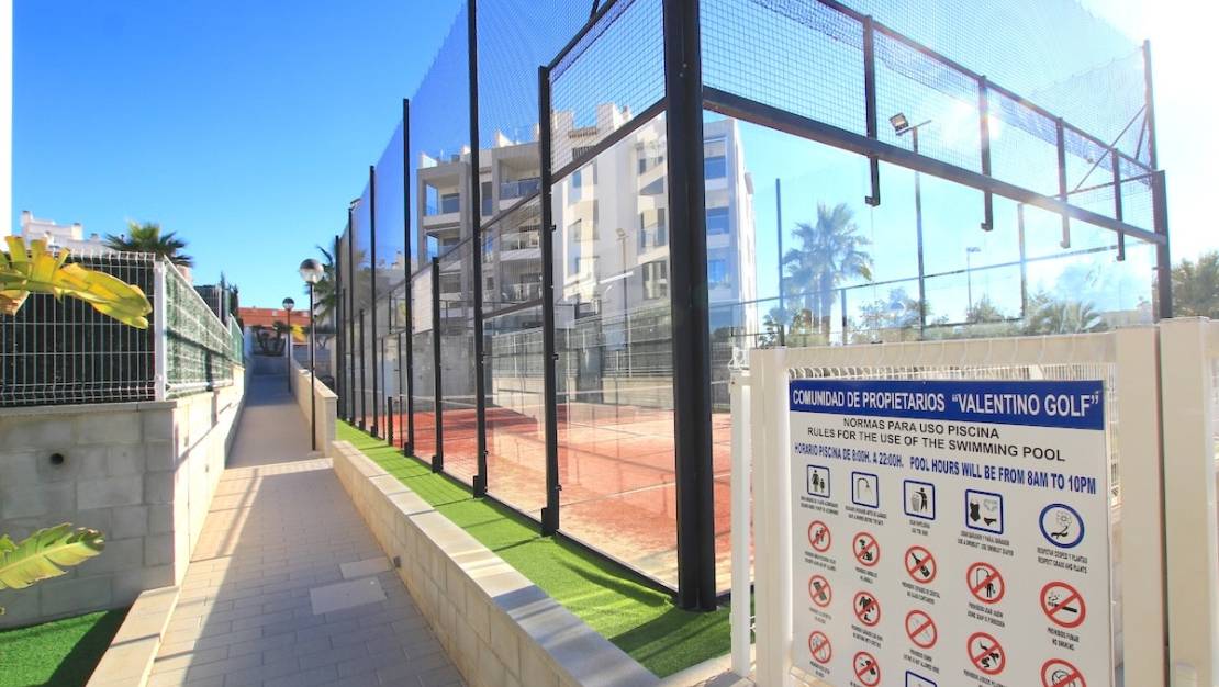 Sale - Apartment - Orihuela - Villamartin