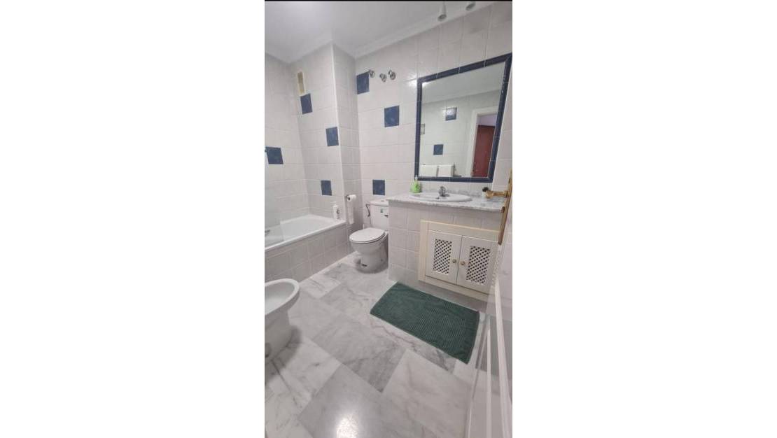 Sale - Apartment - Orihuela - Villamartin