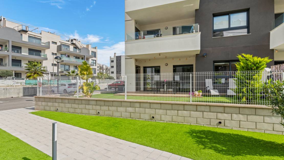 Sale - Apartment - Orihuela - Villamartin