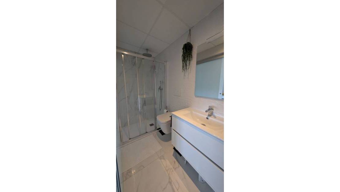 Sale - Apartment - Orihuela - Villamartin