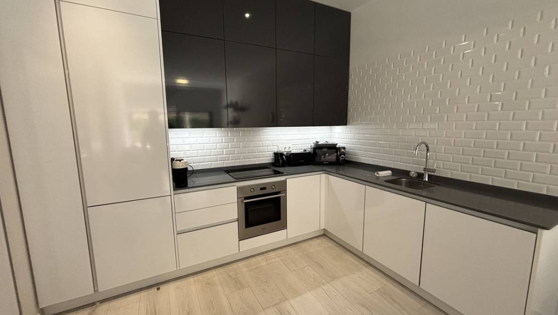 Sale - Apartment - Orihuela - Villamartin