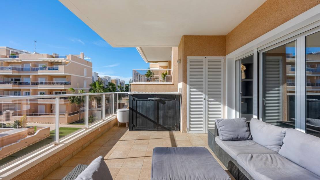 Sale - Apartment - Orihuela - Villamartin