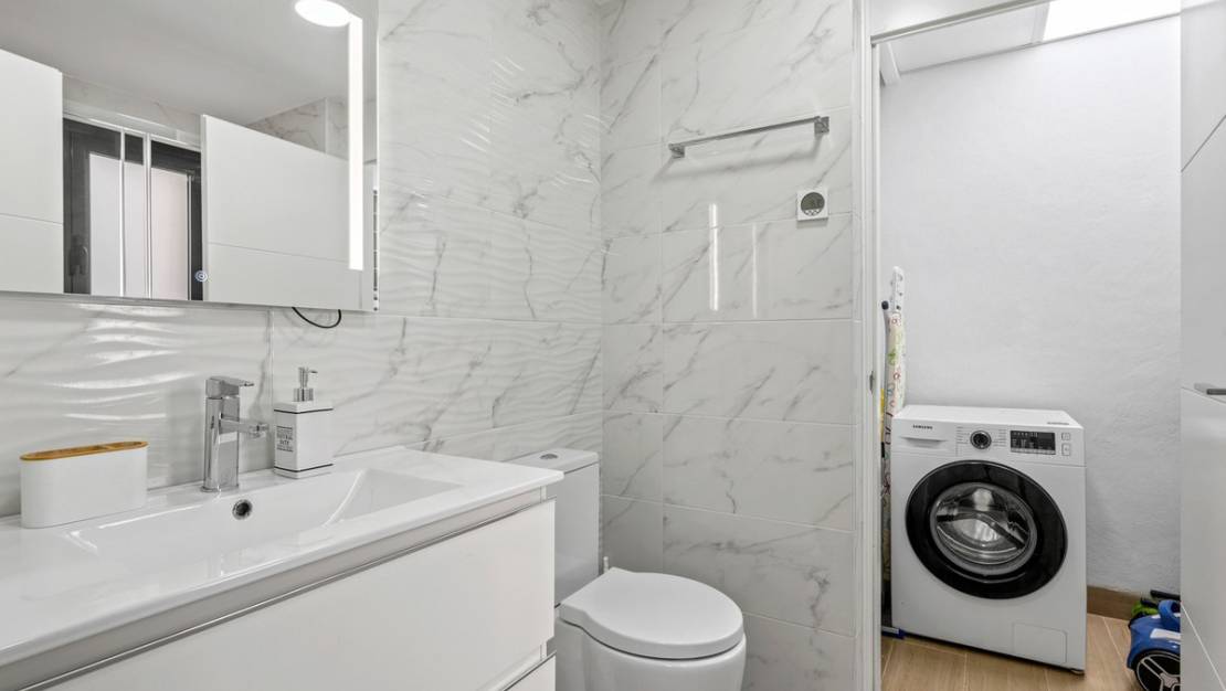 Sale - Apartment - Orihuela - Villamartin