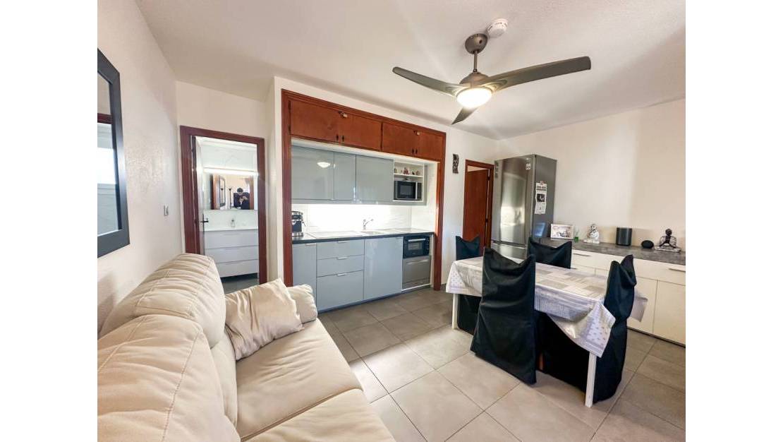 Sale - Apartment - Orihuela - Villamartin