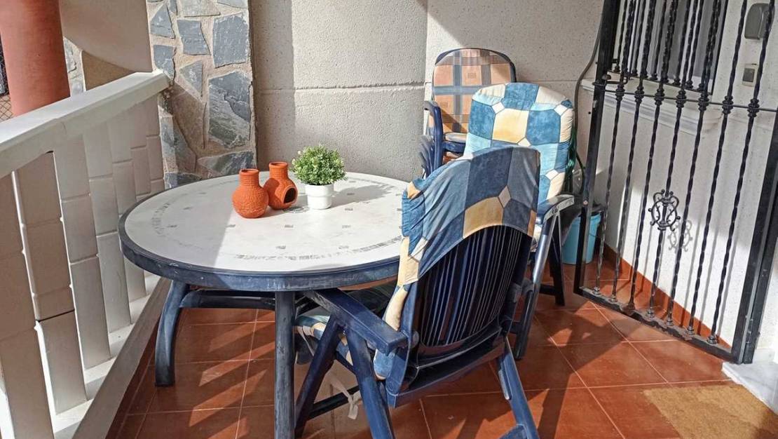 Sale - Apartment - Orihuela - Villamartin