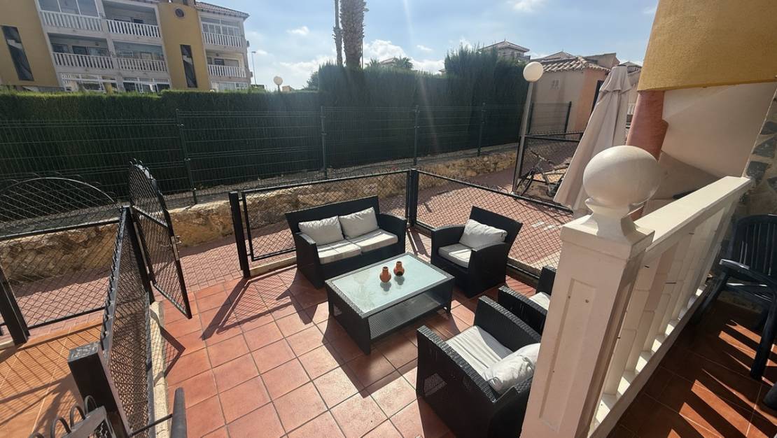 Sale - Apartment - Orihuela - Villamartin
