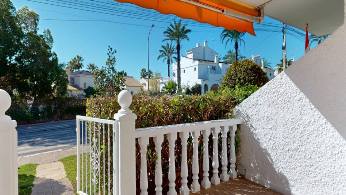 Sale - Apartment - Orihuela - Villamartin