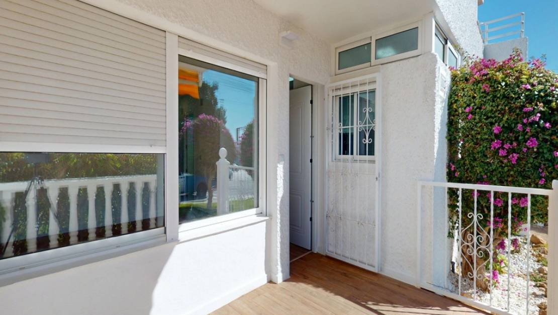 Sale - Apartment - Orihuela - Villamartin